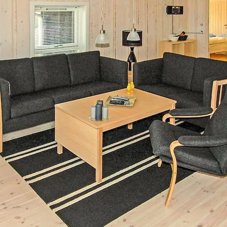 3 Bedroom Gorgeous In Hébergement de vacances